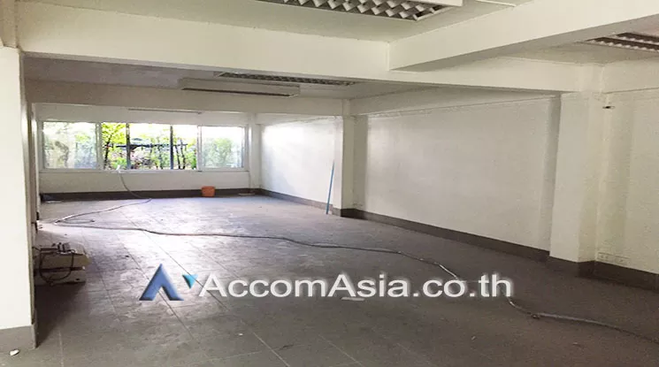  Office space For Rent in Sukhumvit, Bangkok  near MRT Queen Sirikit National Convention Center (AA17042)